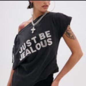 JUST BE JEALOUS OFF THE SHOULDER TEE - XL